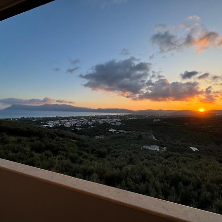 קיסאמוס Emmanuel'S Sea View Luxury Apartment מראה חיצוני תמונה